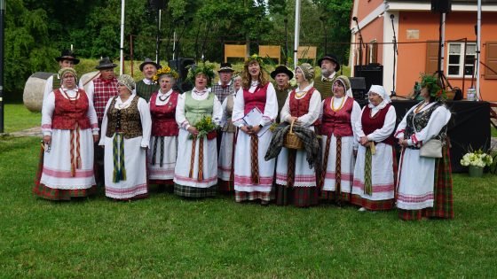 Smagios „Joninės – dainuok, Lietuva“ praūžė Raubonyse!